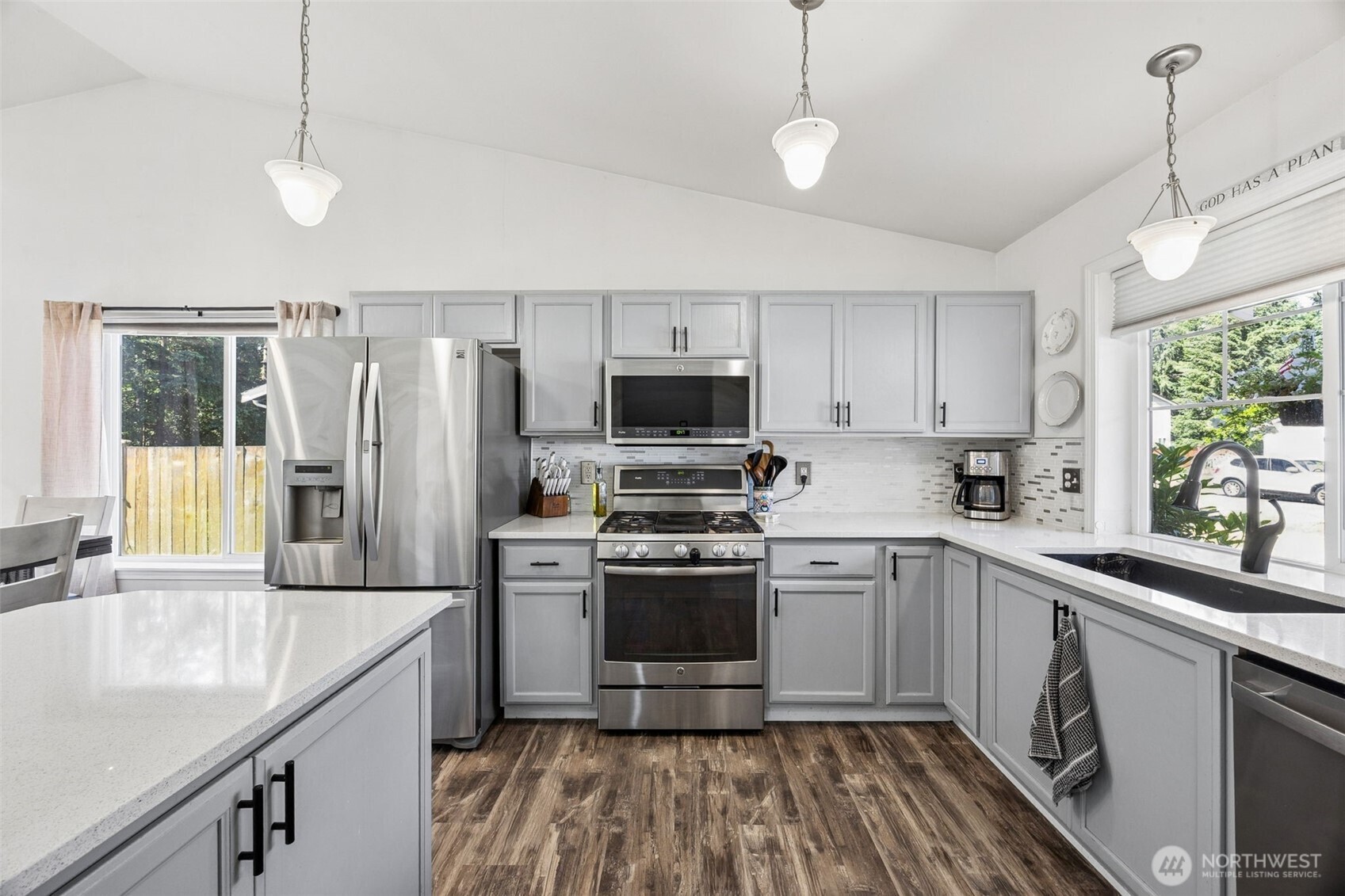 19204 206th Street Property Photo 8