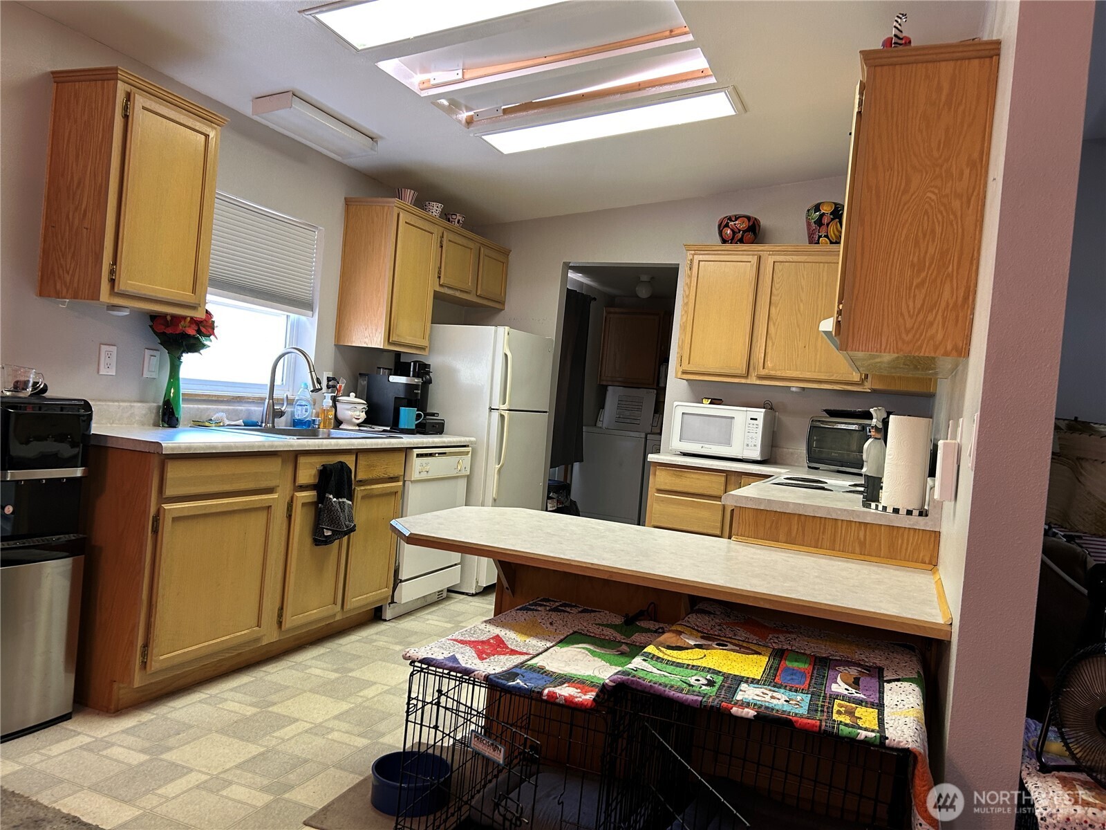 10 Broadway Street Property Photo 13