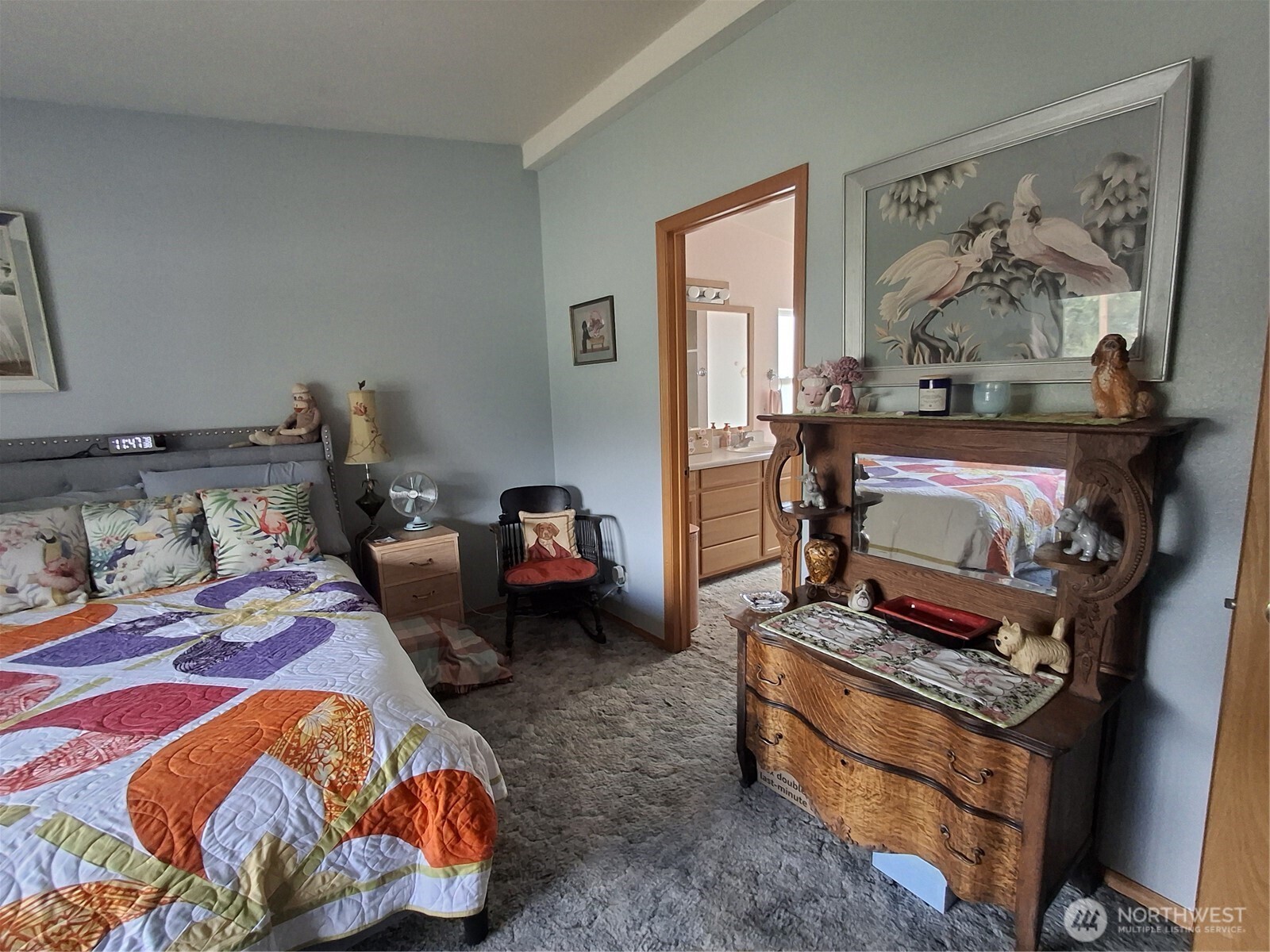 10 Broadway Street Property Photo 19