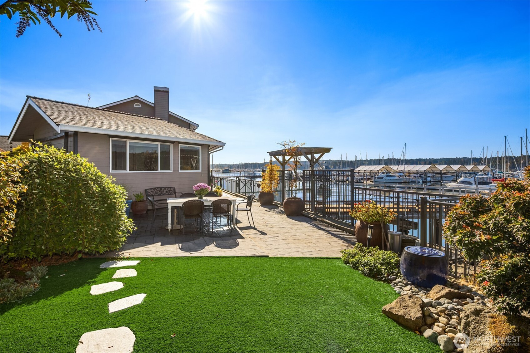 18211 Fjord Drive Property Photo 5