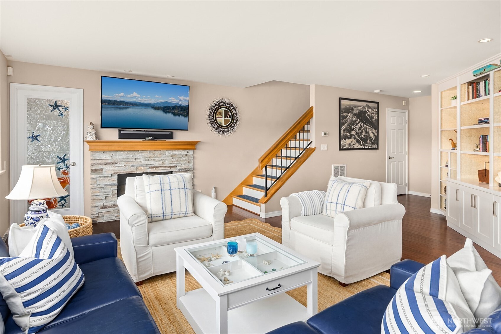 18211 Fjord Drive Property Photo 8