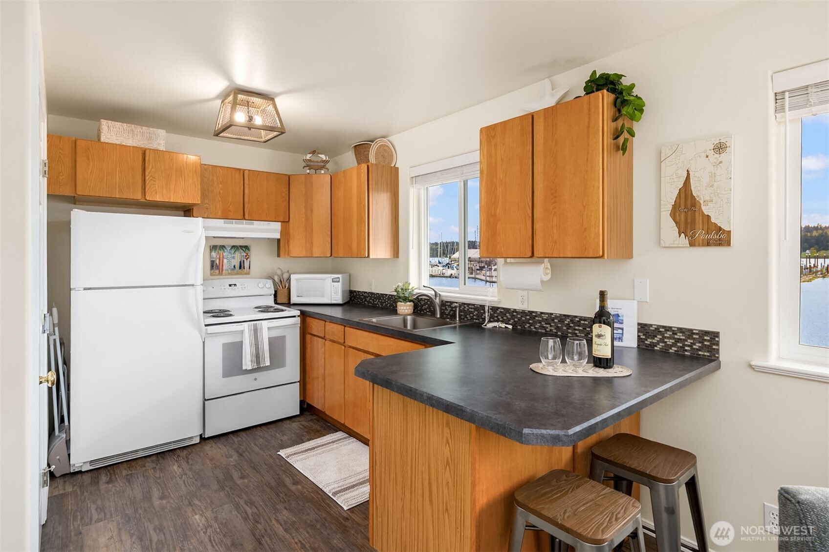 18211 Fjord Drive Property Photo 30