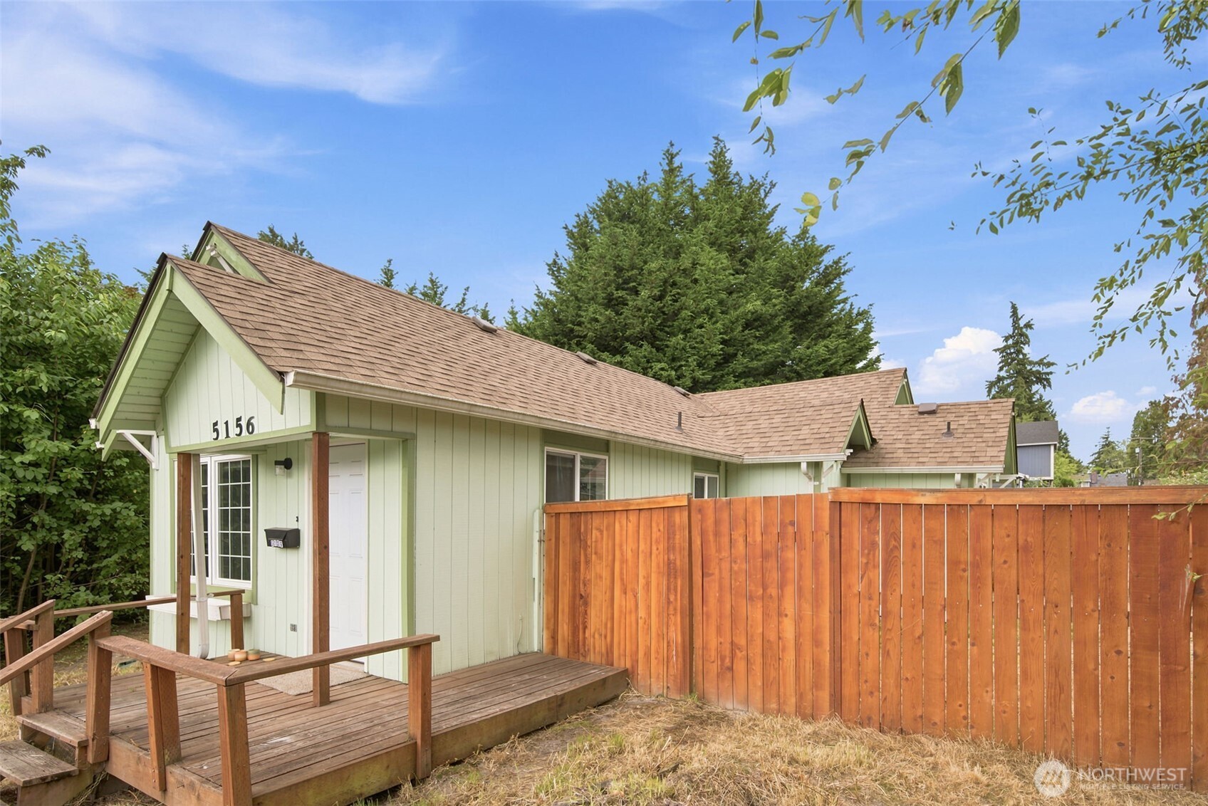 5156 S Cushman Avenue Property Photo 2