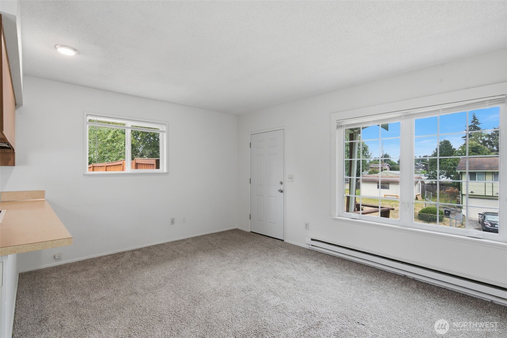 5156 S Cushman Avenue Property Photo 9