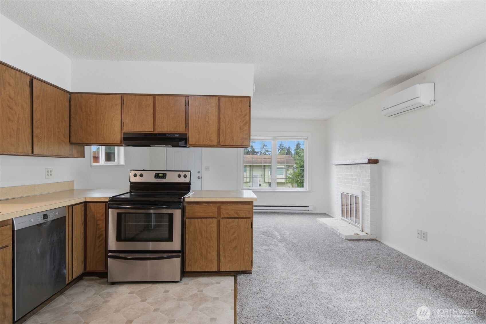 5156 S Cushman Avenue Property Photo 12