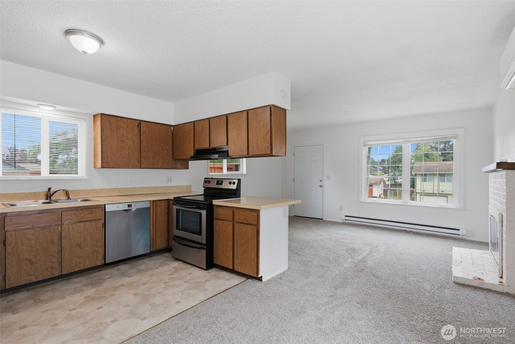 5156 S Cushman Avenue Property Photo 14