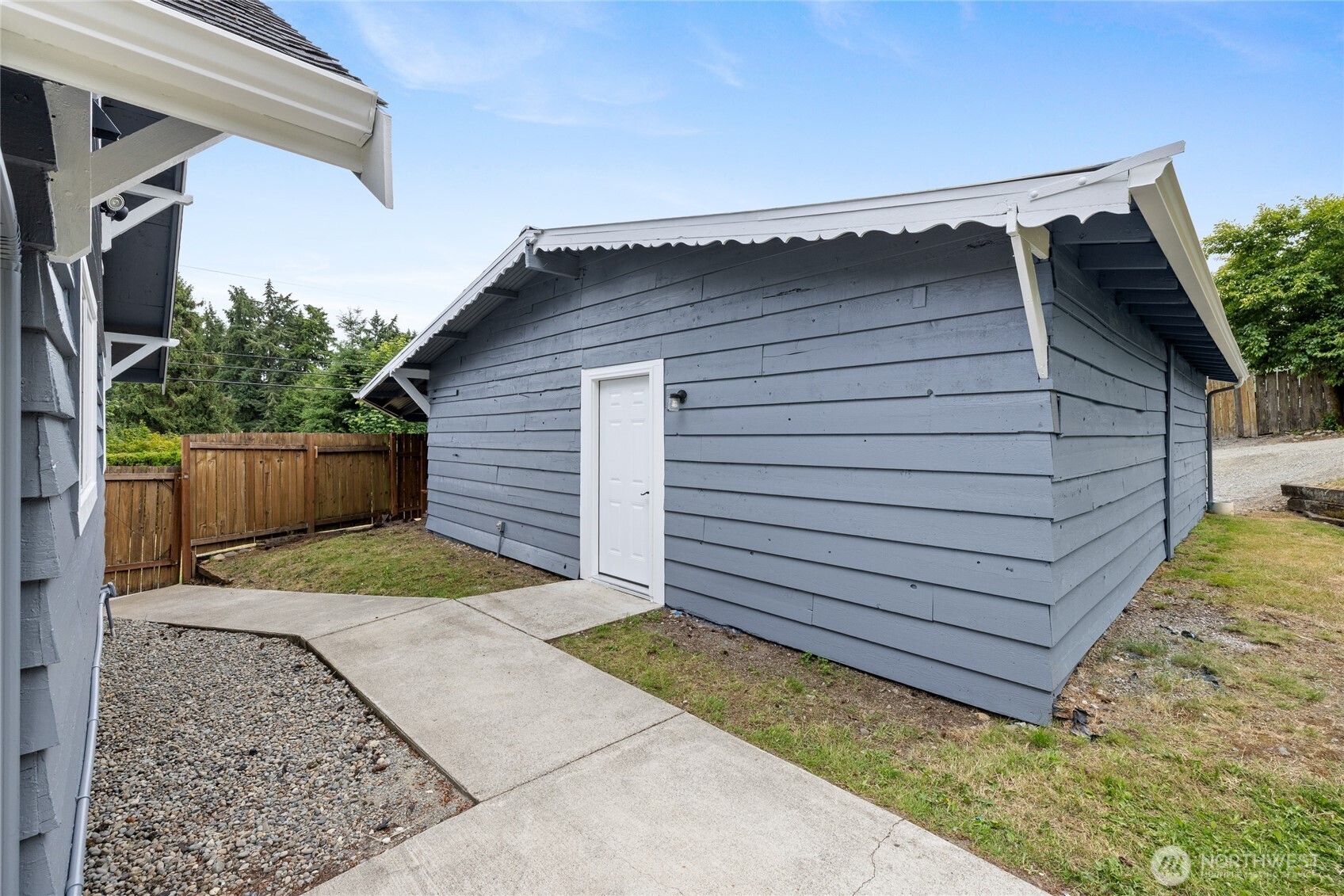 5606 Vickery Avenue Property Photo 29