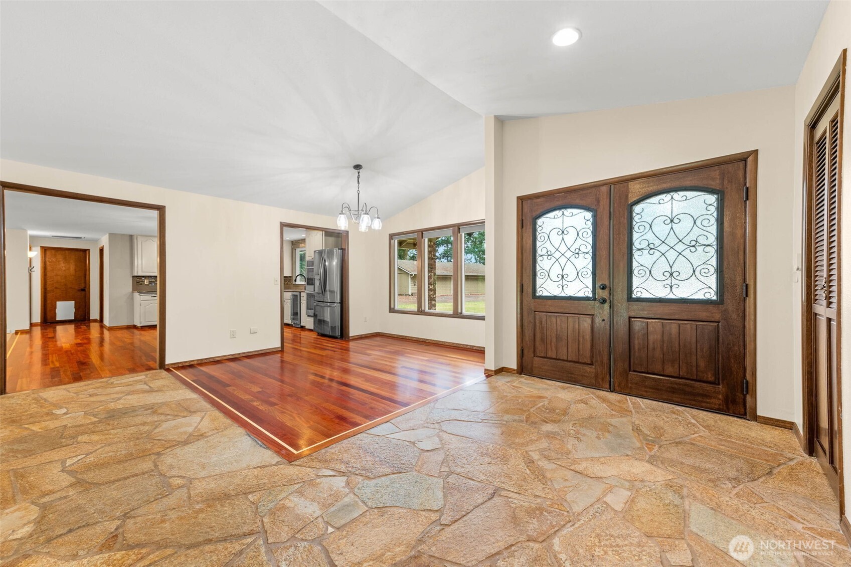 7925 Mullen Road Property Photo 3