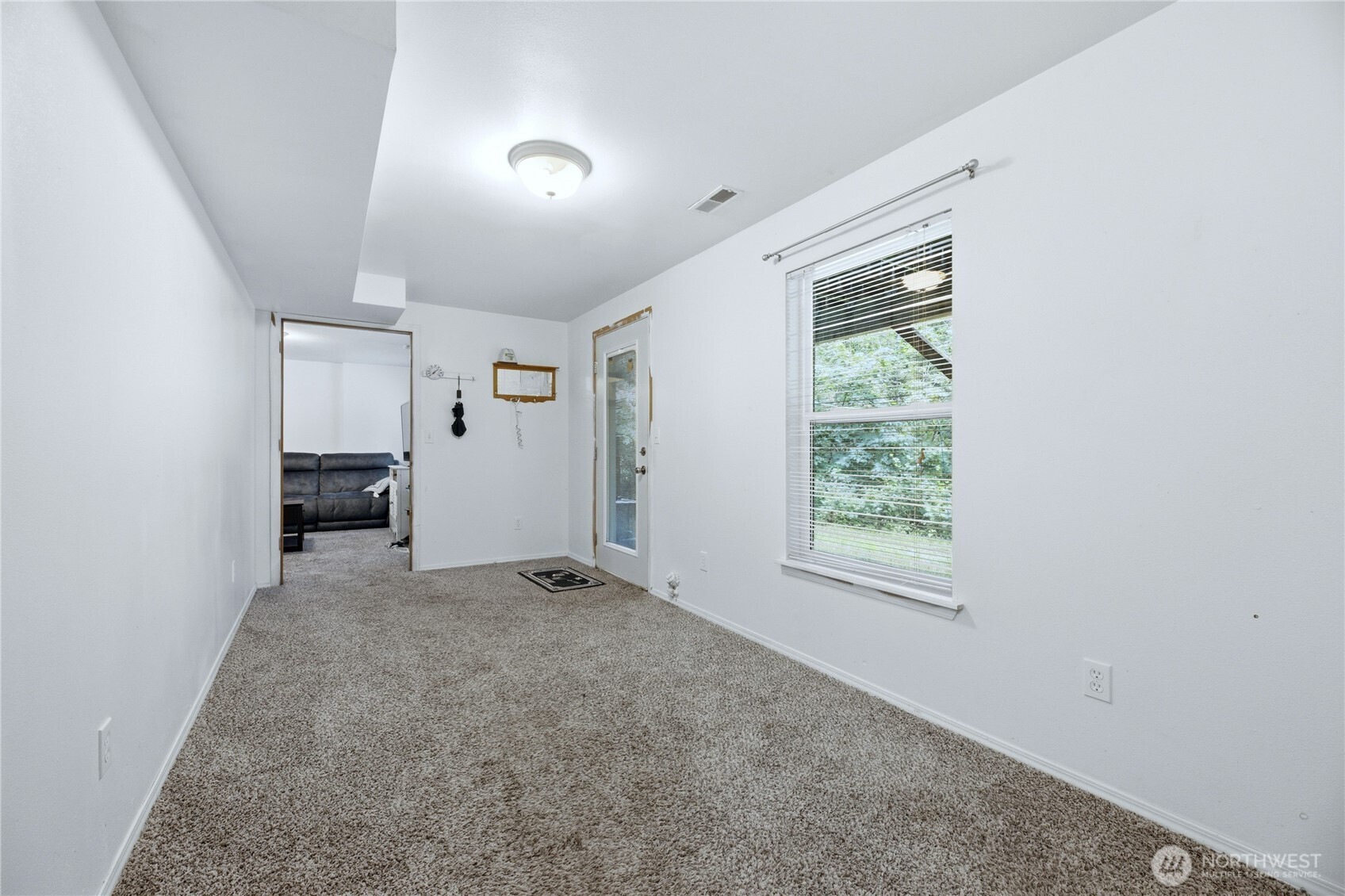 18821 Rampart Drive Property Photo 14