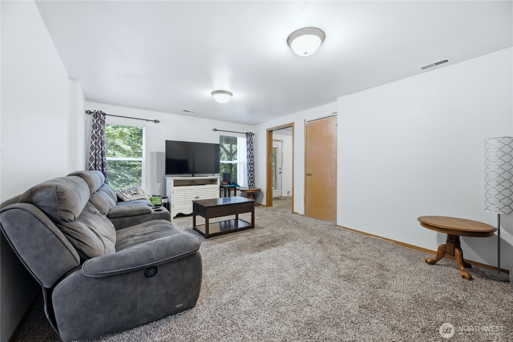 18821 Rampart Drive Property Photo 16