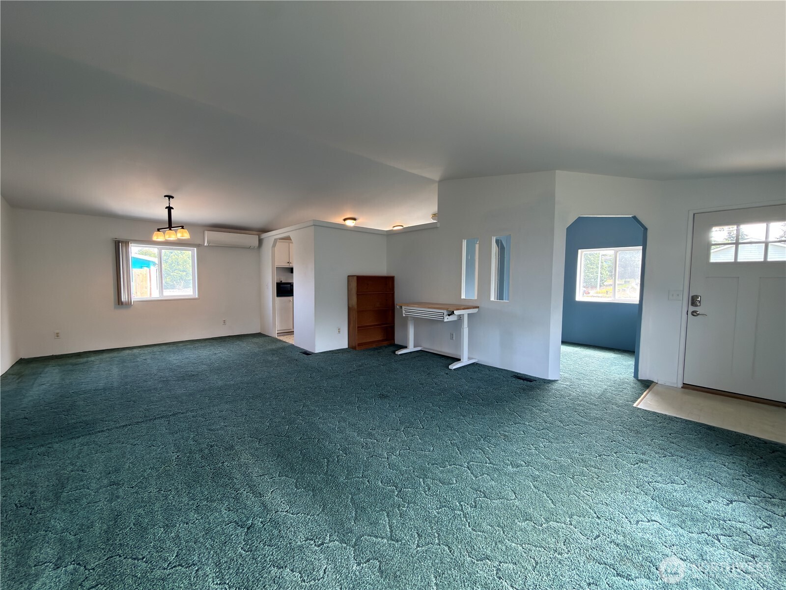1704 S Delores Place Property Photo 3