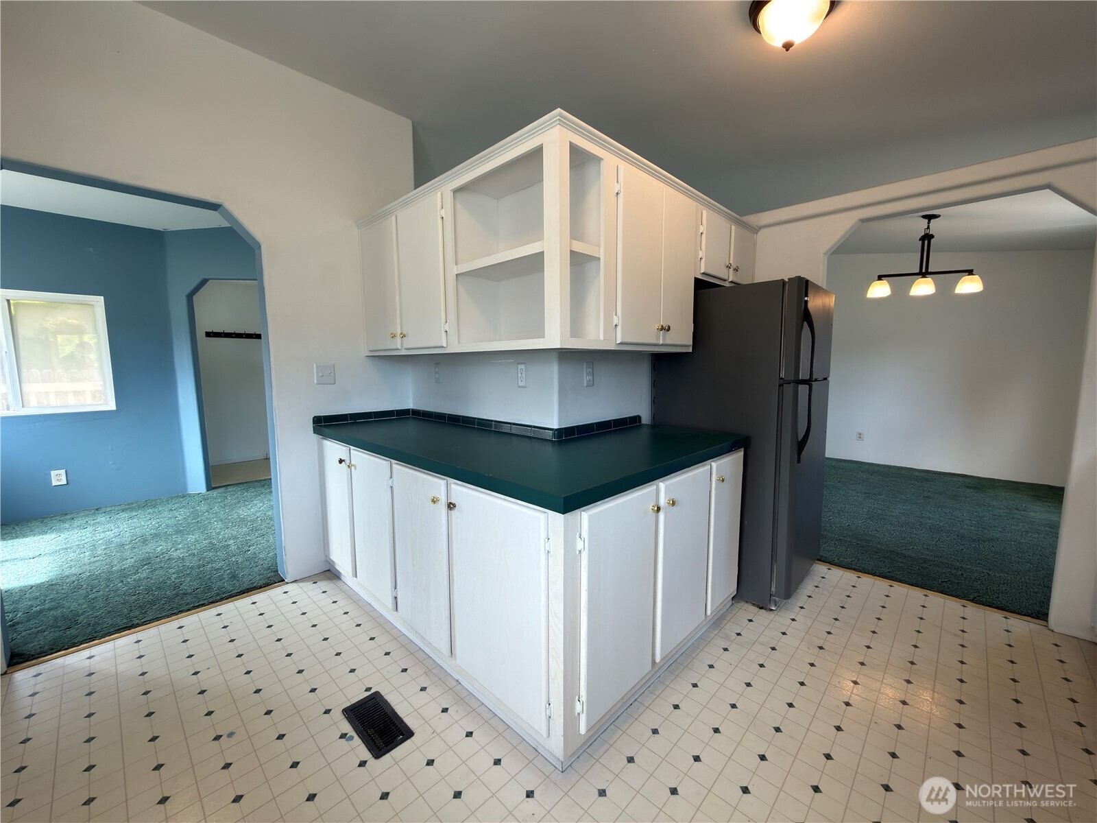 1704 S Delores Place Property Photo 7