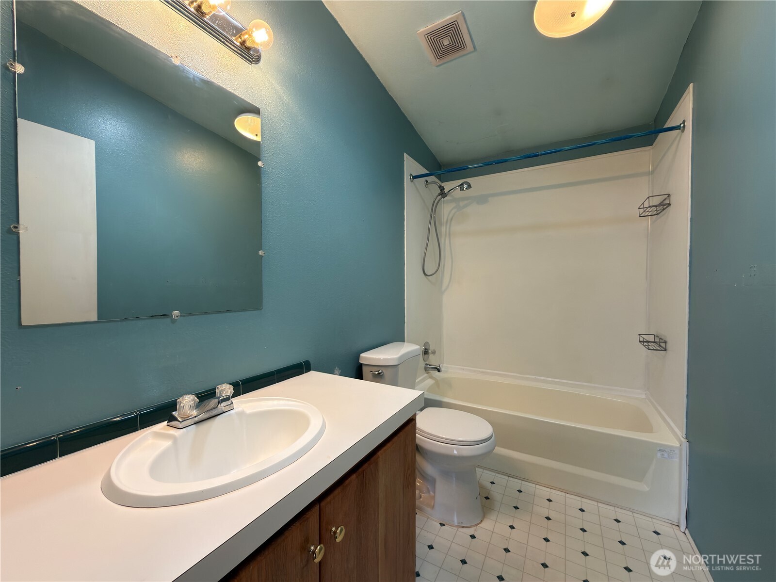 1704 S Delores Place Property Photo 17