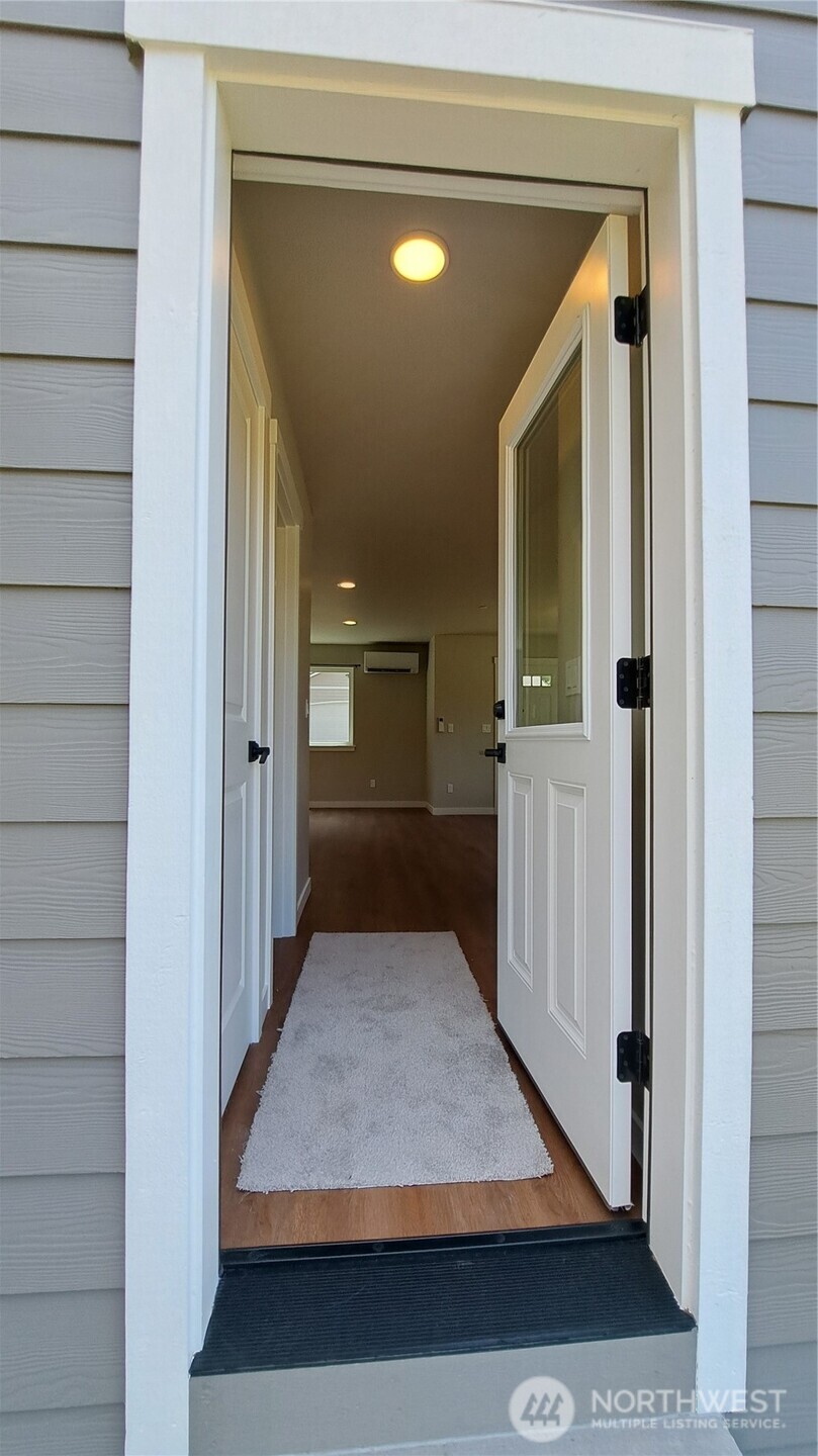 3111 E Camellia Way Property Photo 3