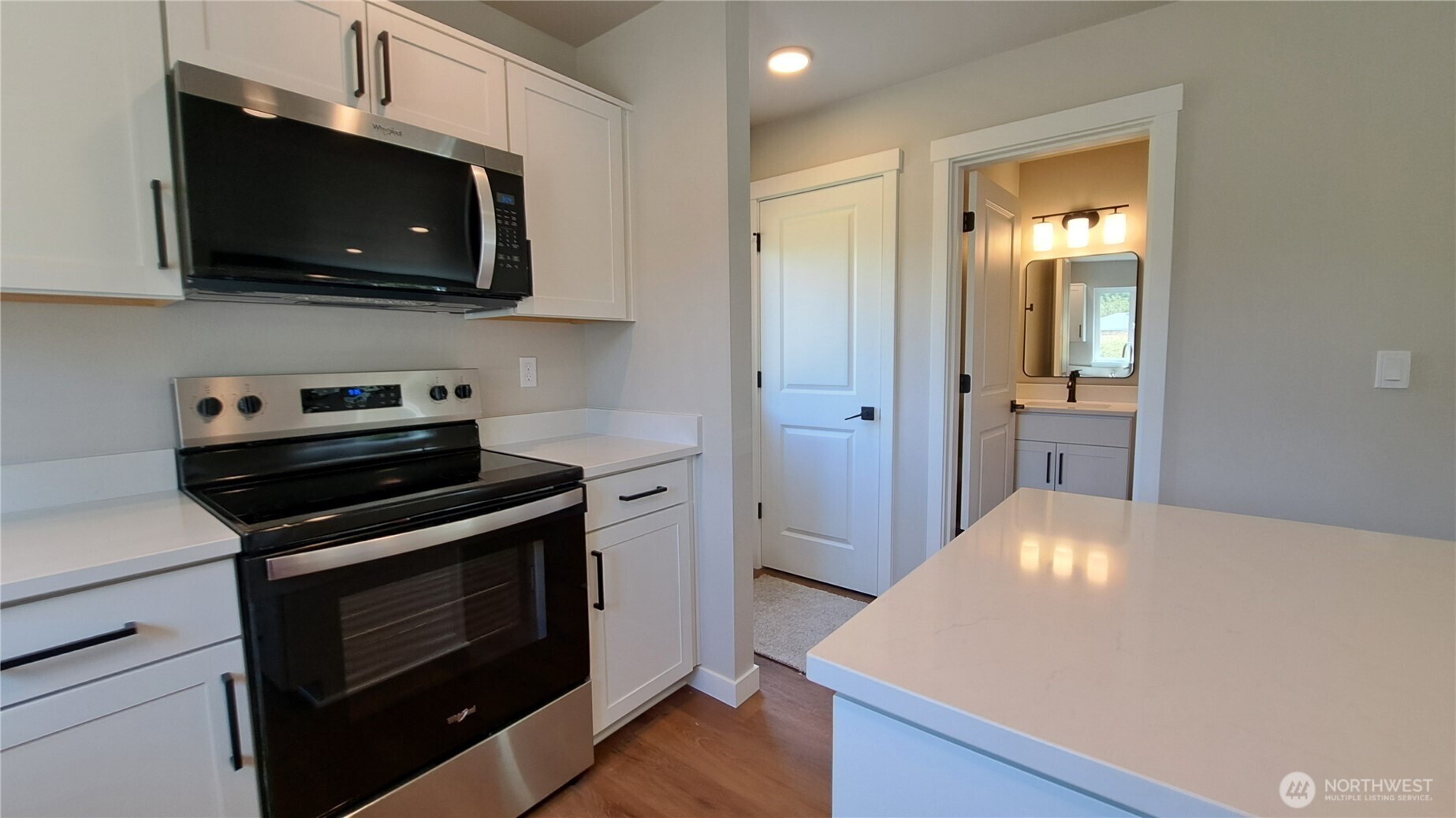 3111 E Camellia Way Property Photo 8