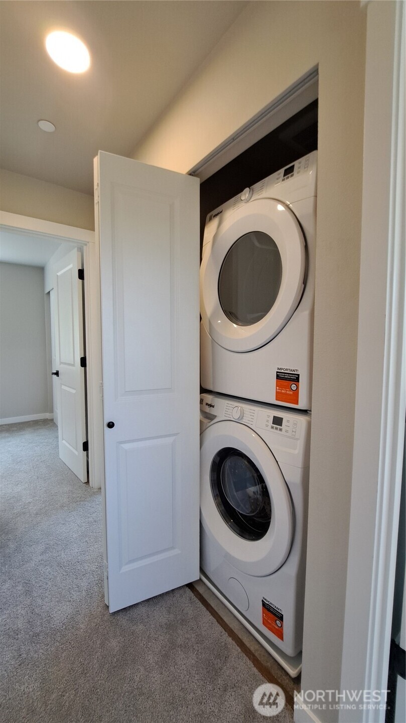 3111 E Camellia Way Property Photo 19