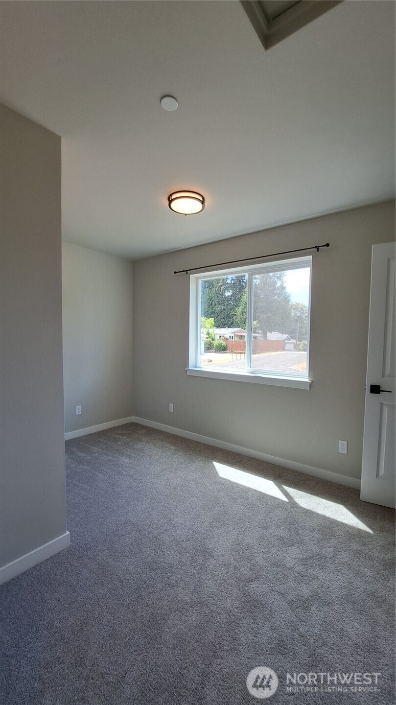 3111 E Camellia Way Property Photo 22