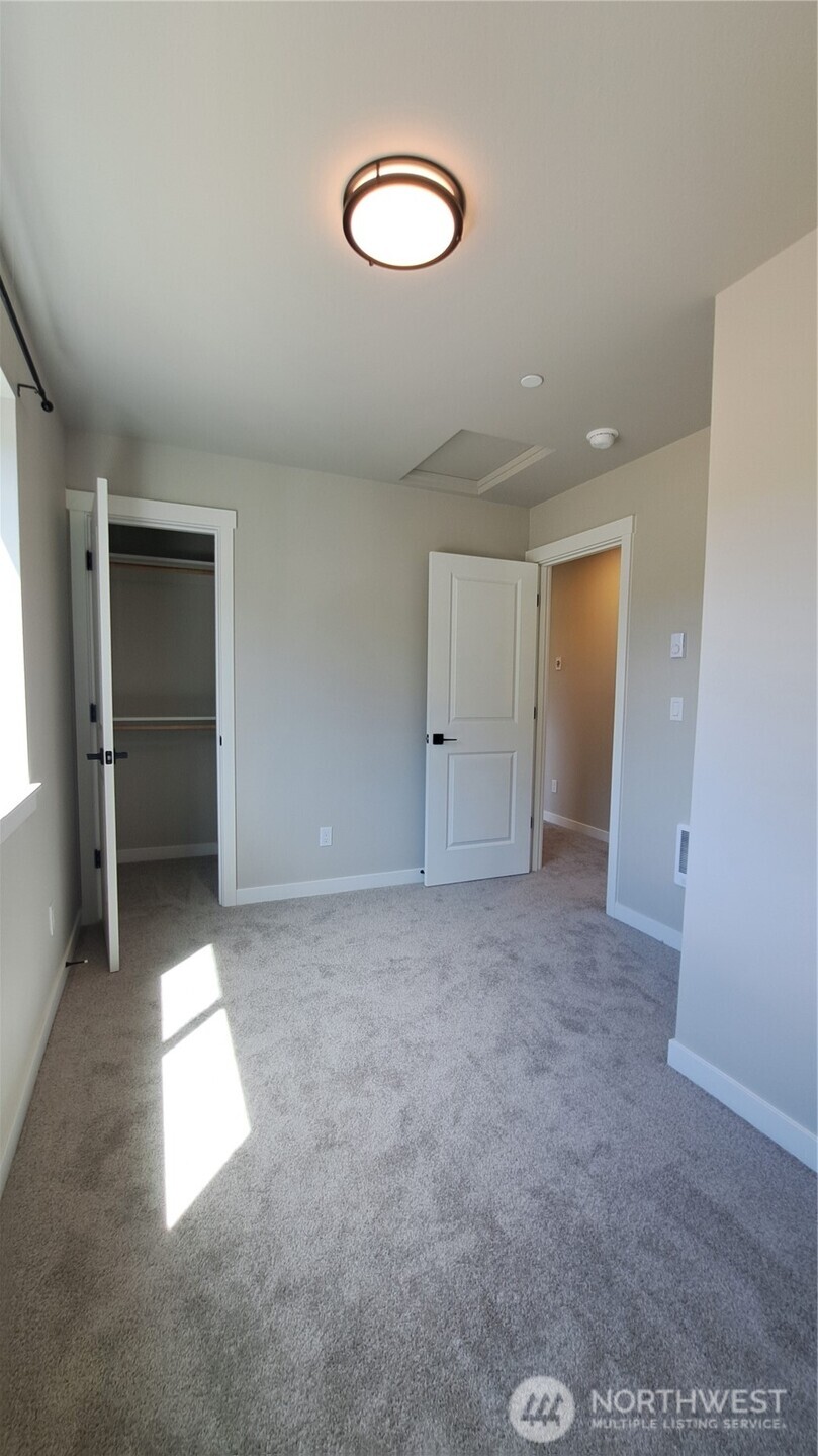 3111 E Camellia Way Property Photo 24