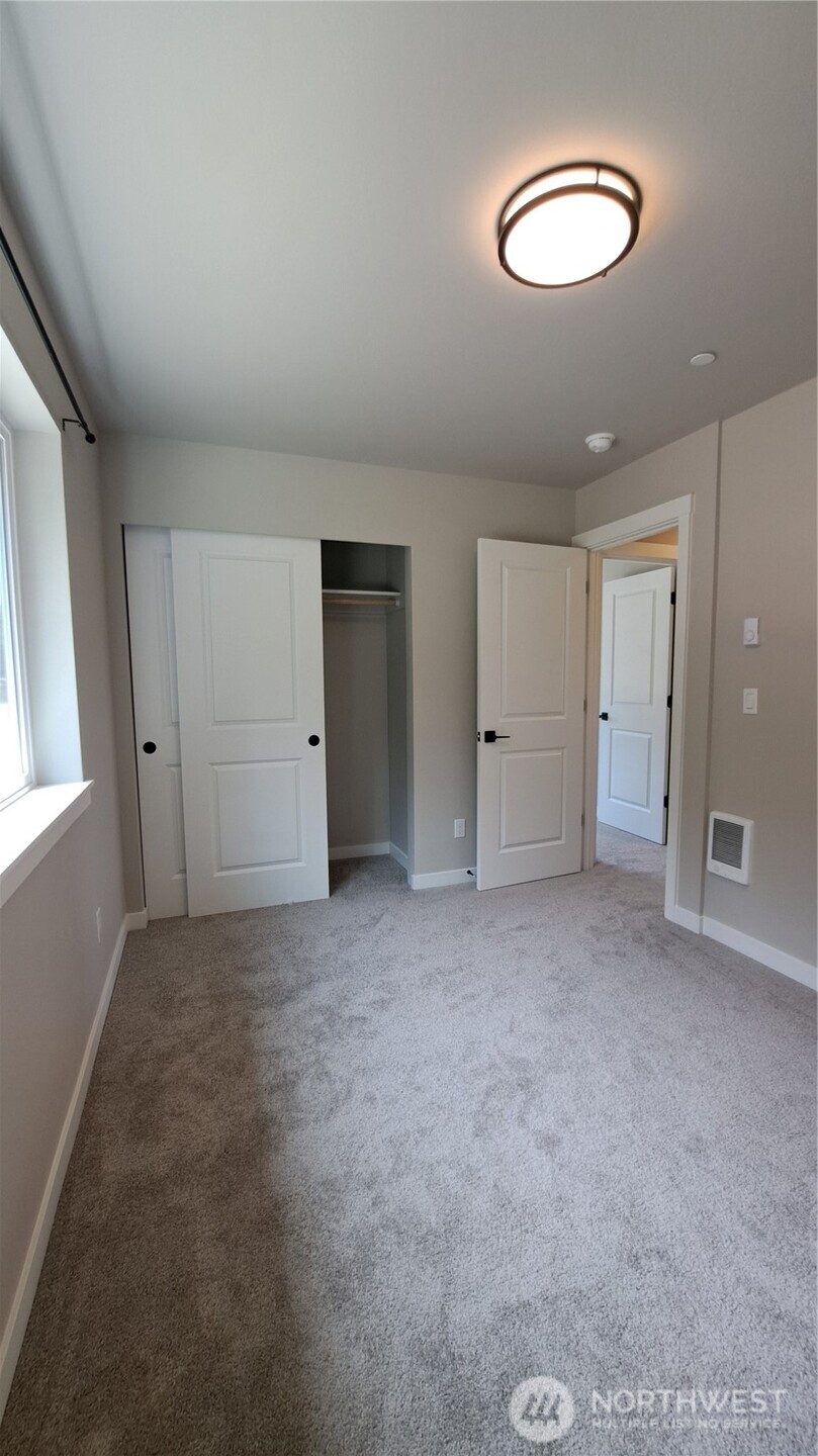 3111 E Camellia Way Property Photo 32