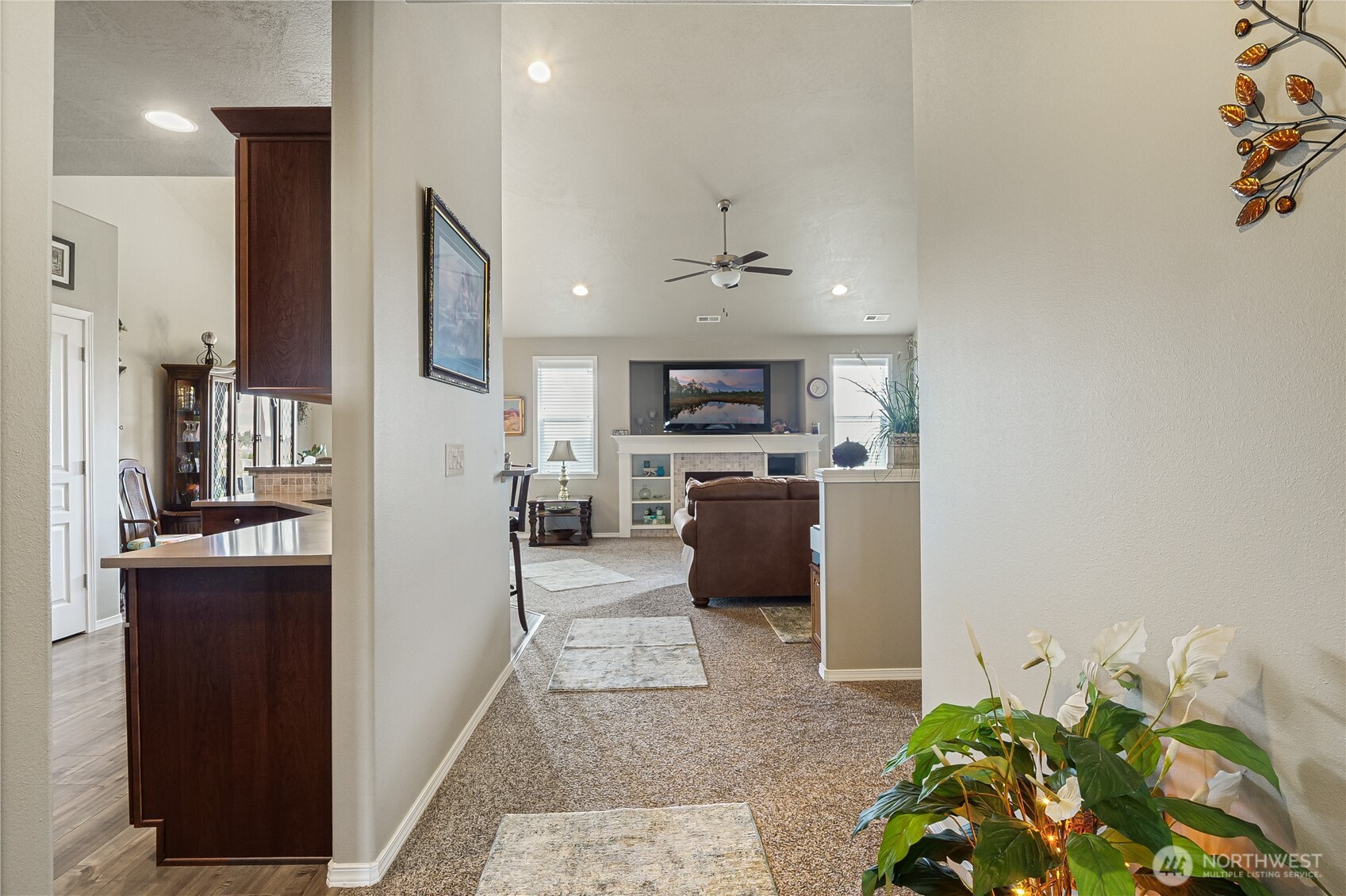 4309 Hedman Court Property Photo 10