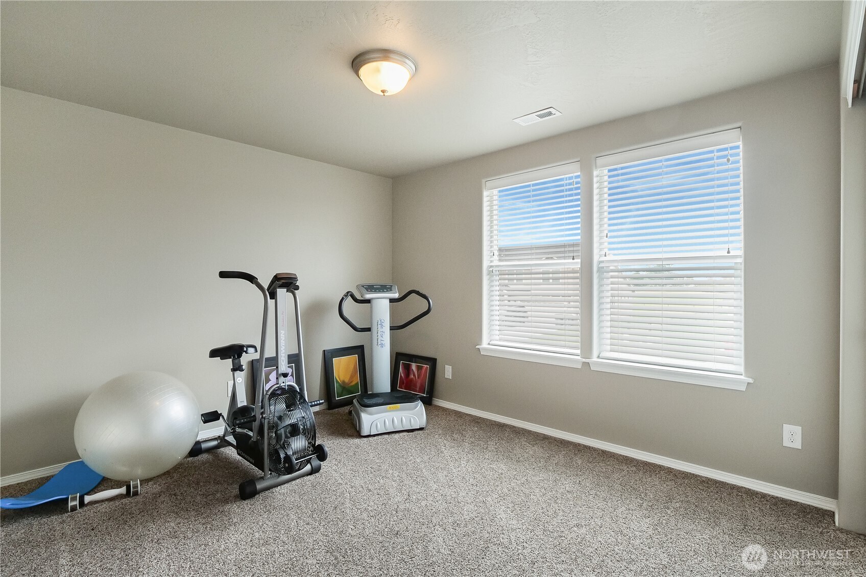 4309 Hedman Court Property Photo 32