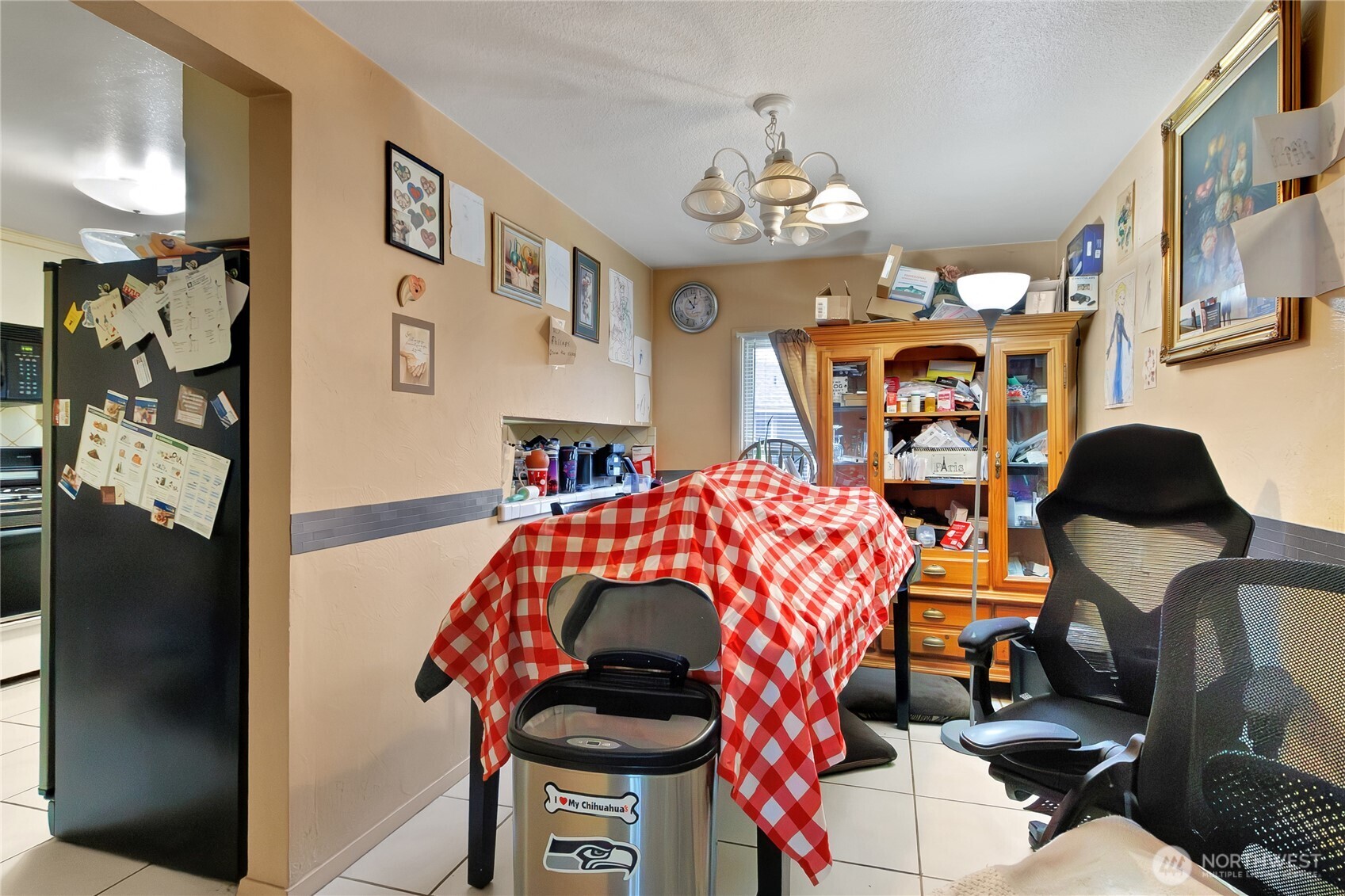 327 Chicago Boulevard Property Photo 12