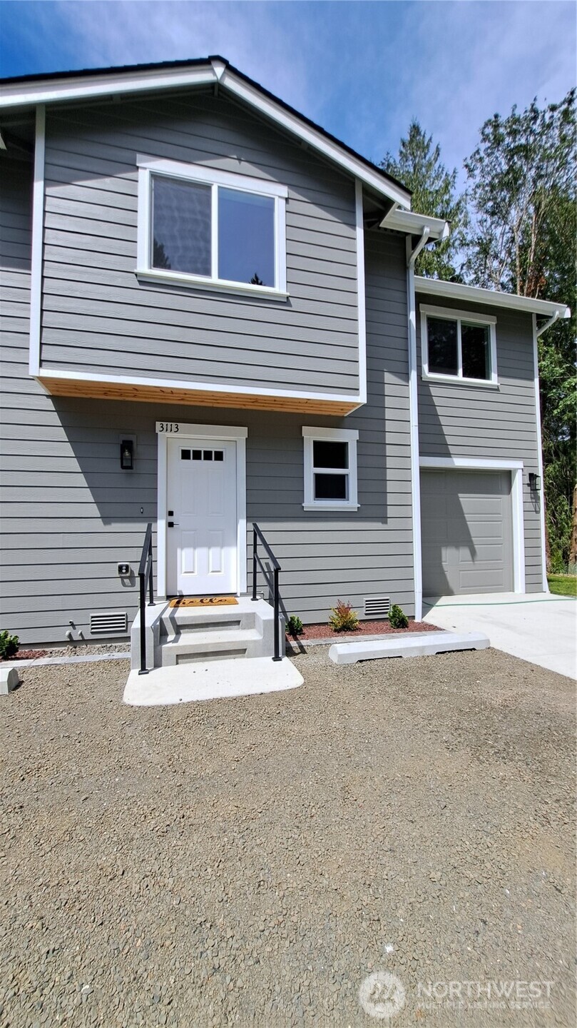 3113 E Camellia Way Property Photo 1