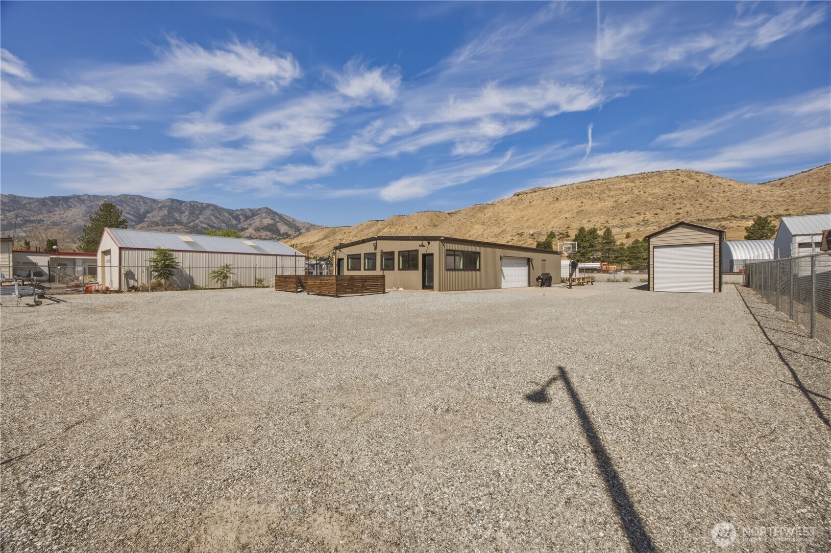 102 Lakeshore Drive Property Photo 23