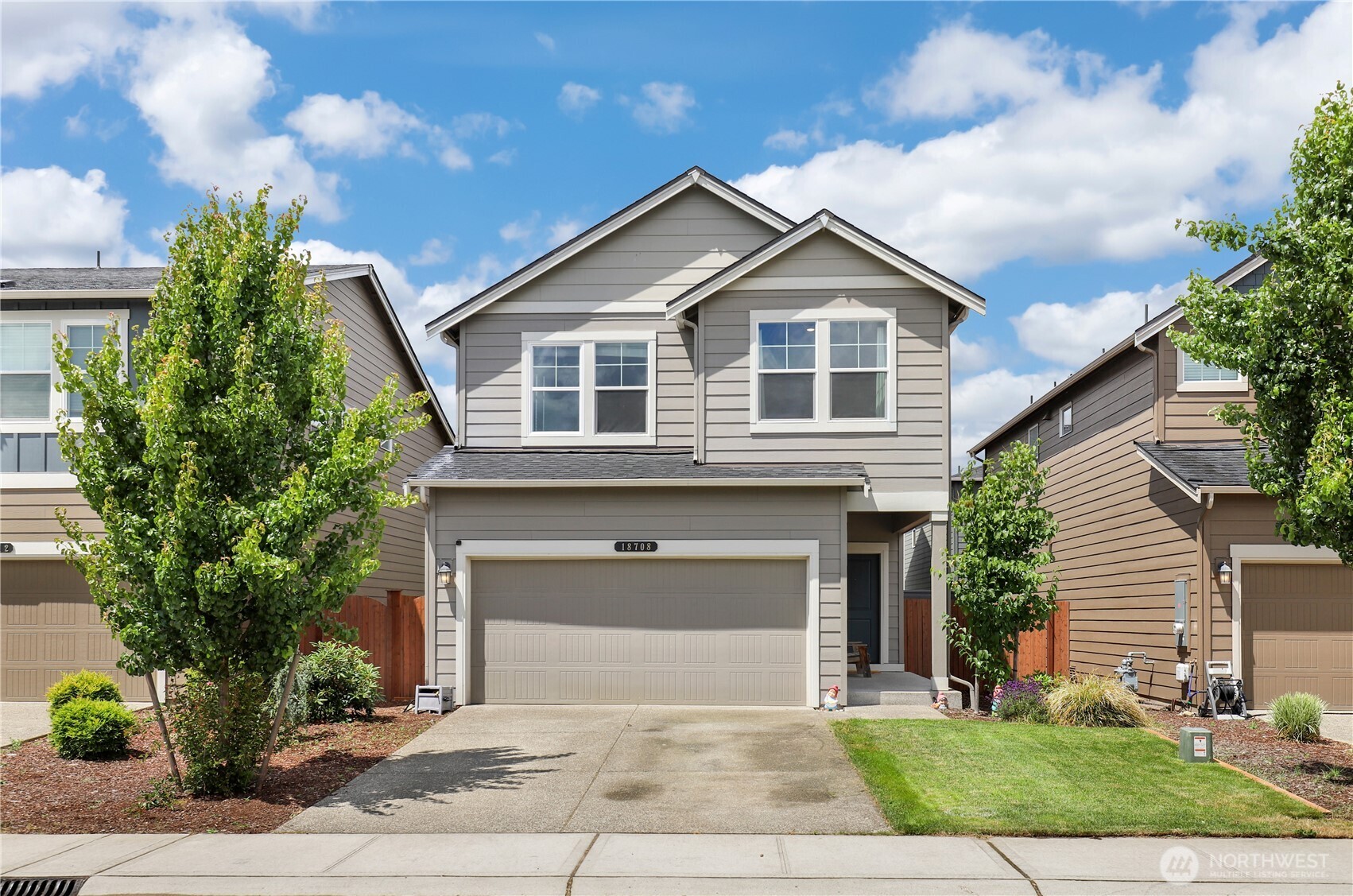 18708 Emmons Court Property Photo 4