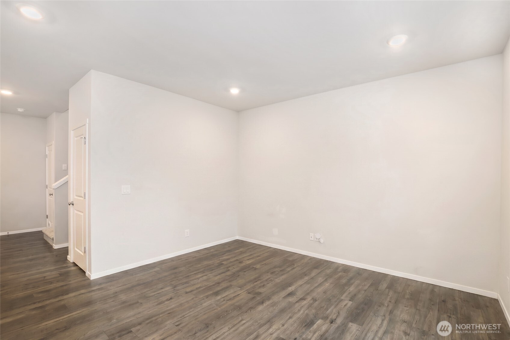 18708 Emmons Court Property Photo 10