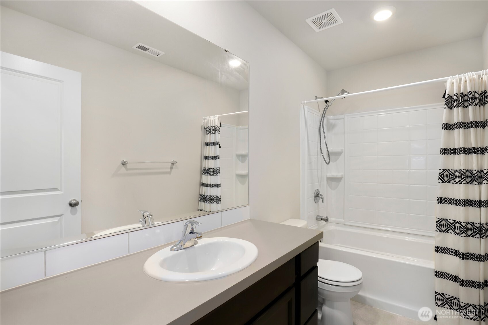 18708 Emmons Court Property Photo 22
