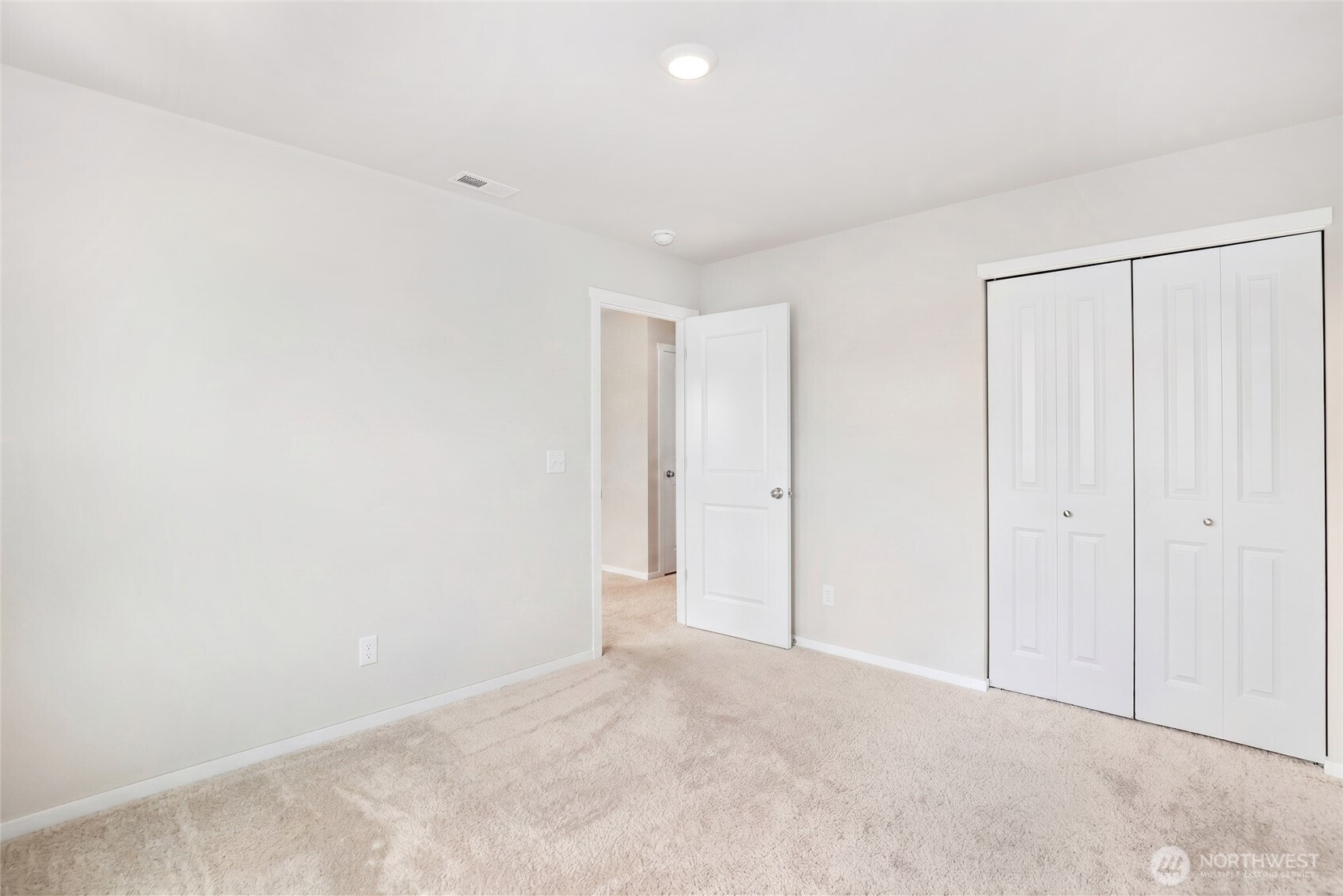 18708 Emmons Court Property Photo 23
