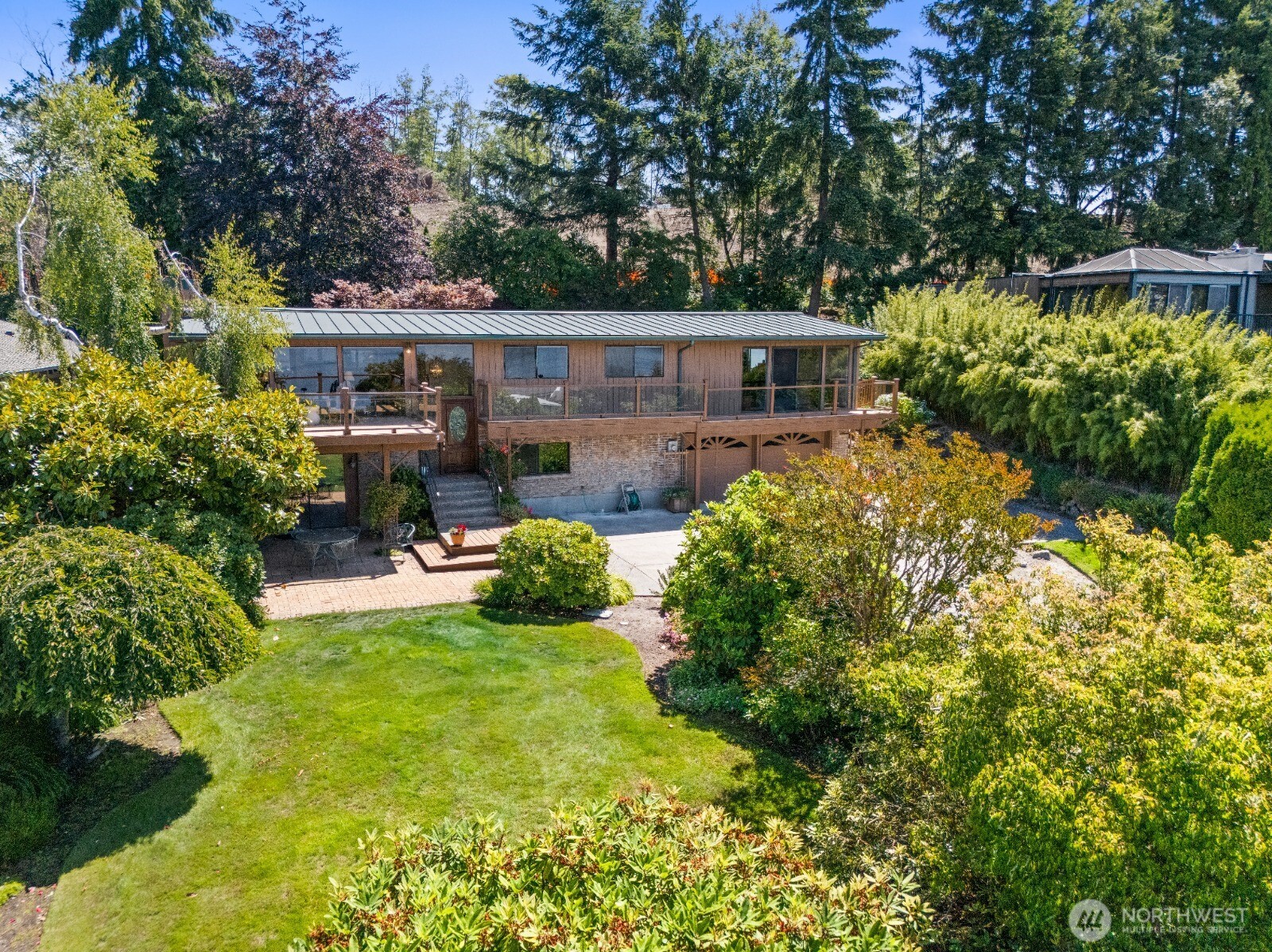 5937 Scenic Drive Property Photo 1