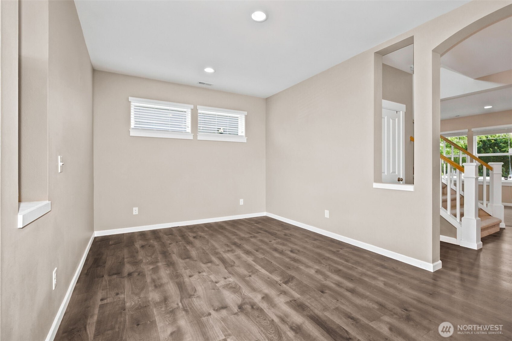 2805 Fiddleback Street Property Photo 12
