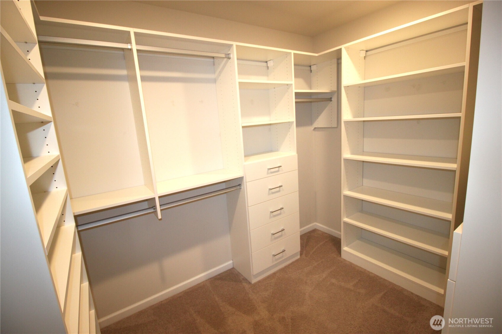 2805 Fiddleback Street Property Photo 24