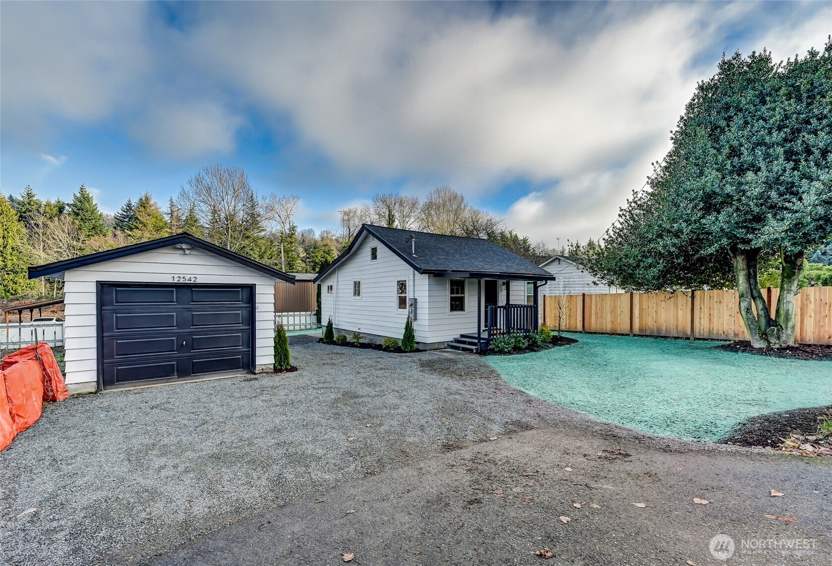 12542 50th Place Property Photo 1