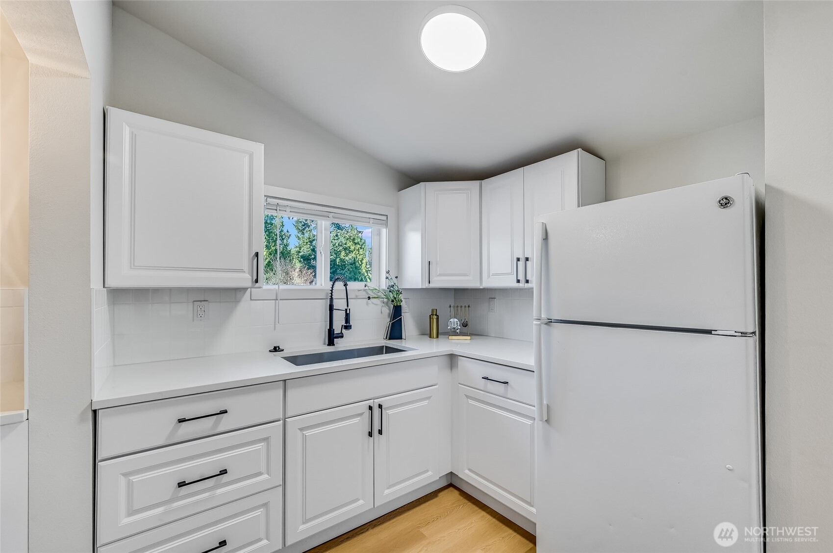 12542 50th Place Property Photo 13