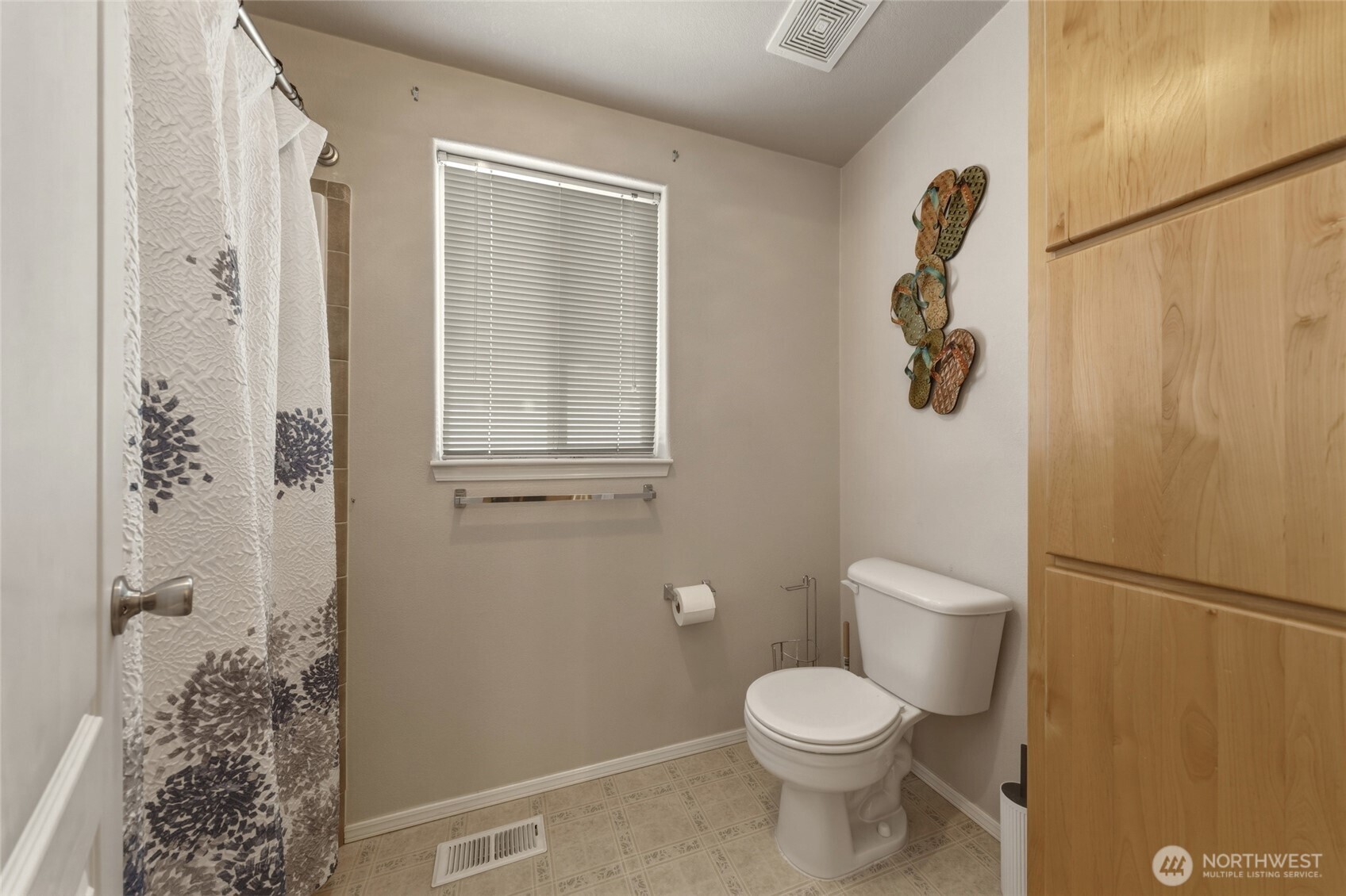 1419 Topaz Property Photo 23