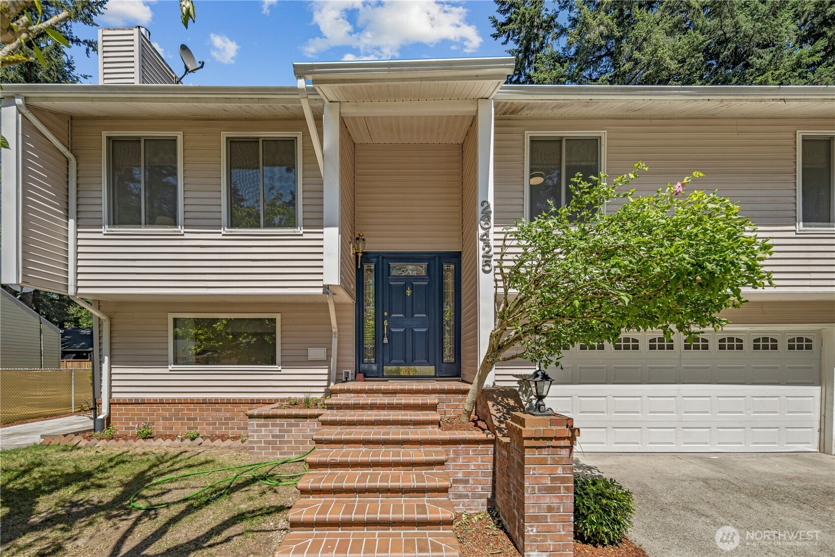 26425 Timberlane Drive Property Photo 3
