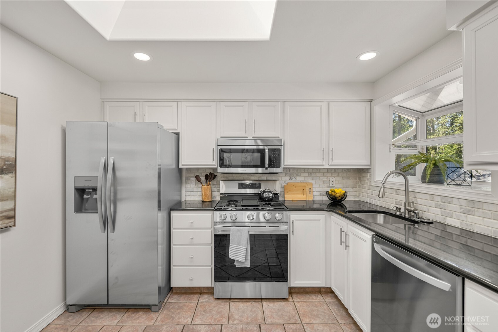 26425 Timberlane Drive Property Photo 12