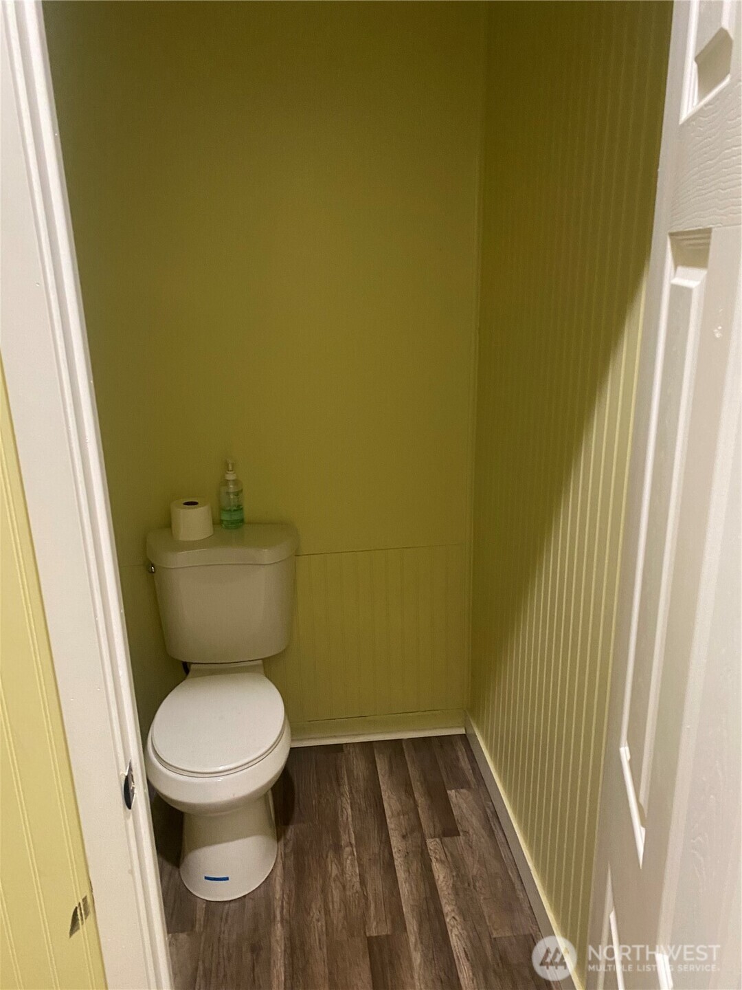 703 W Railroad Property Photo 32