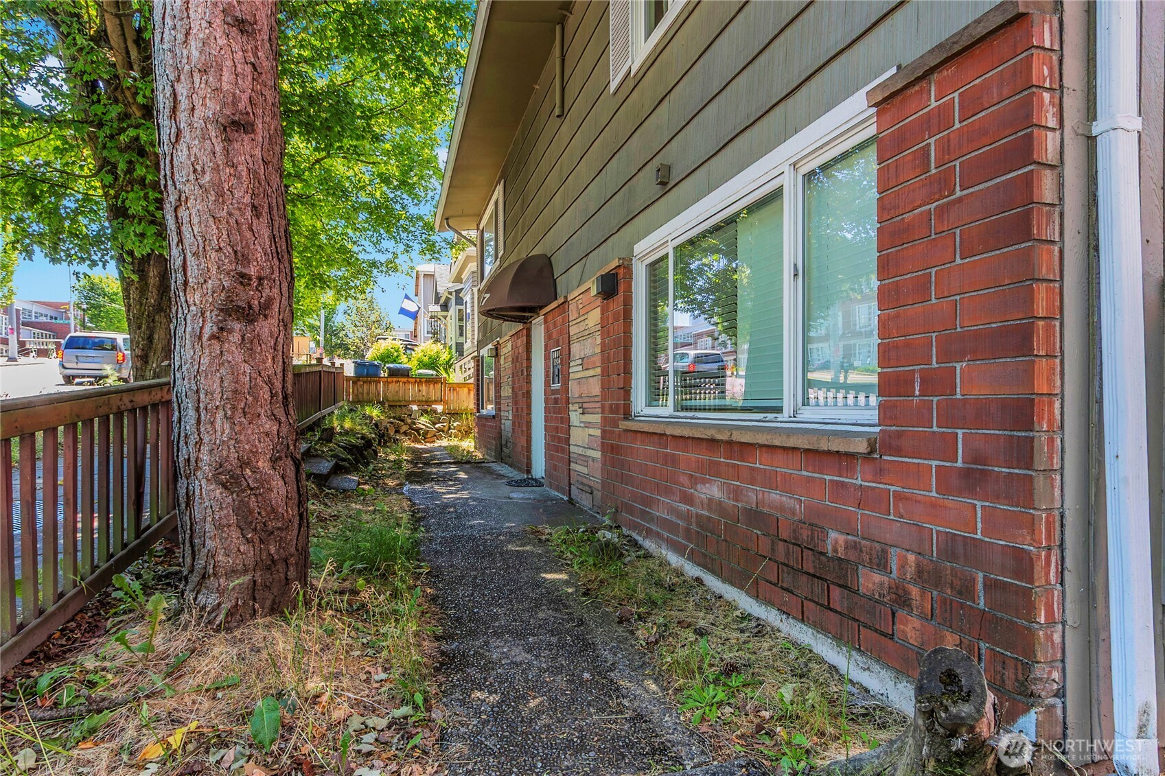 417 23rd Avenue 4 Property Photo 2