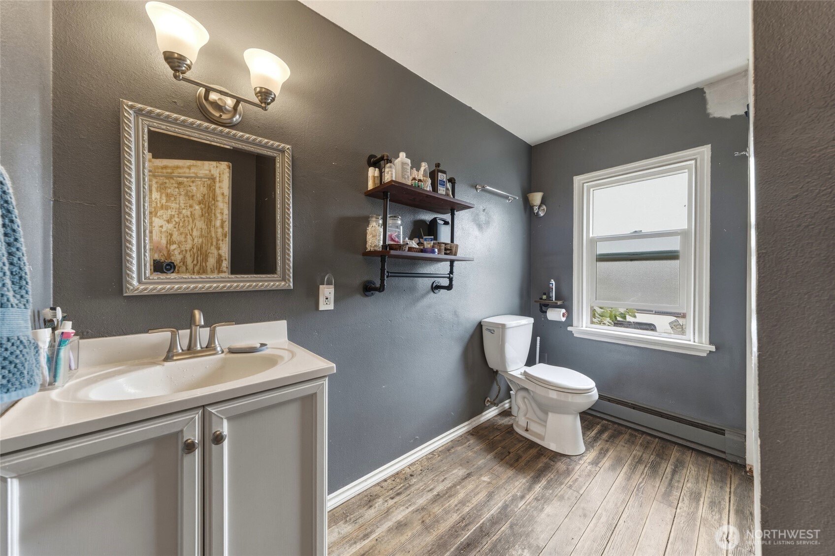 707 Russell Street Property Photo 11