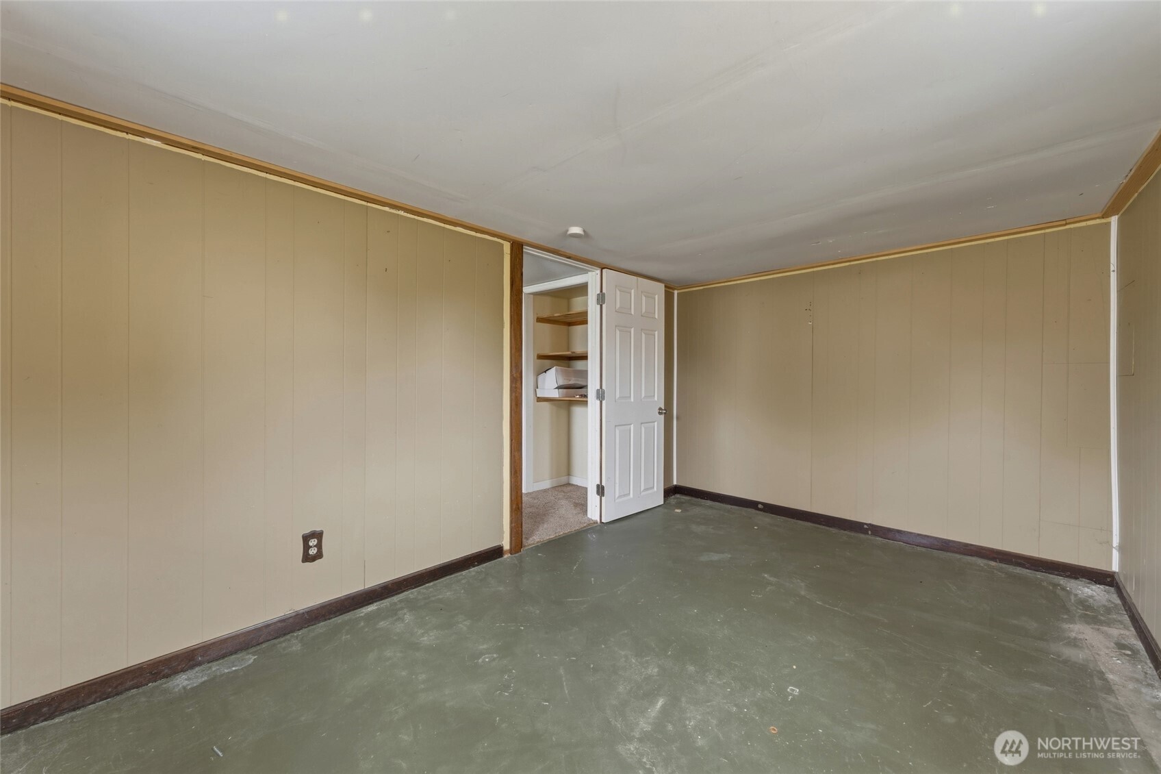 707 Russell Street Property Photo 20