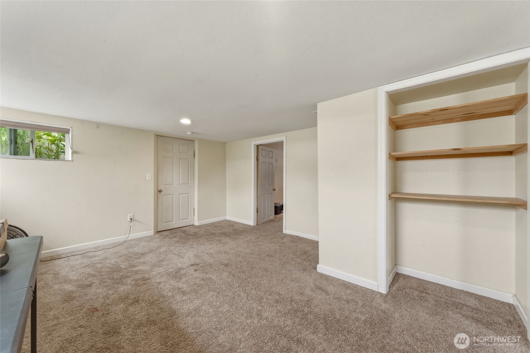 707 Russell Street Property Photo 23