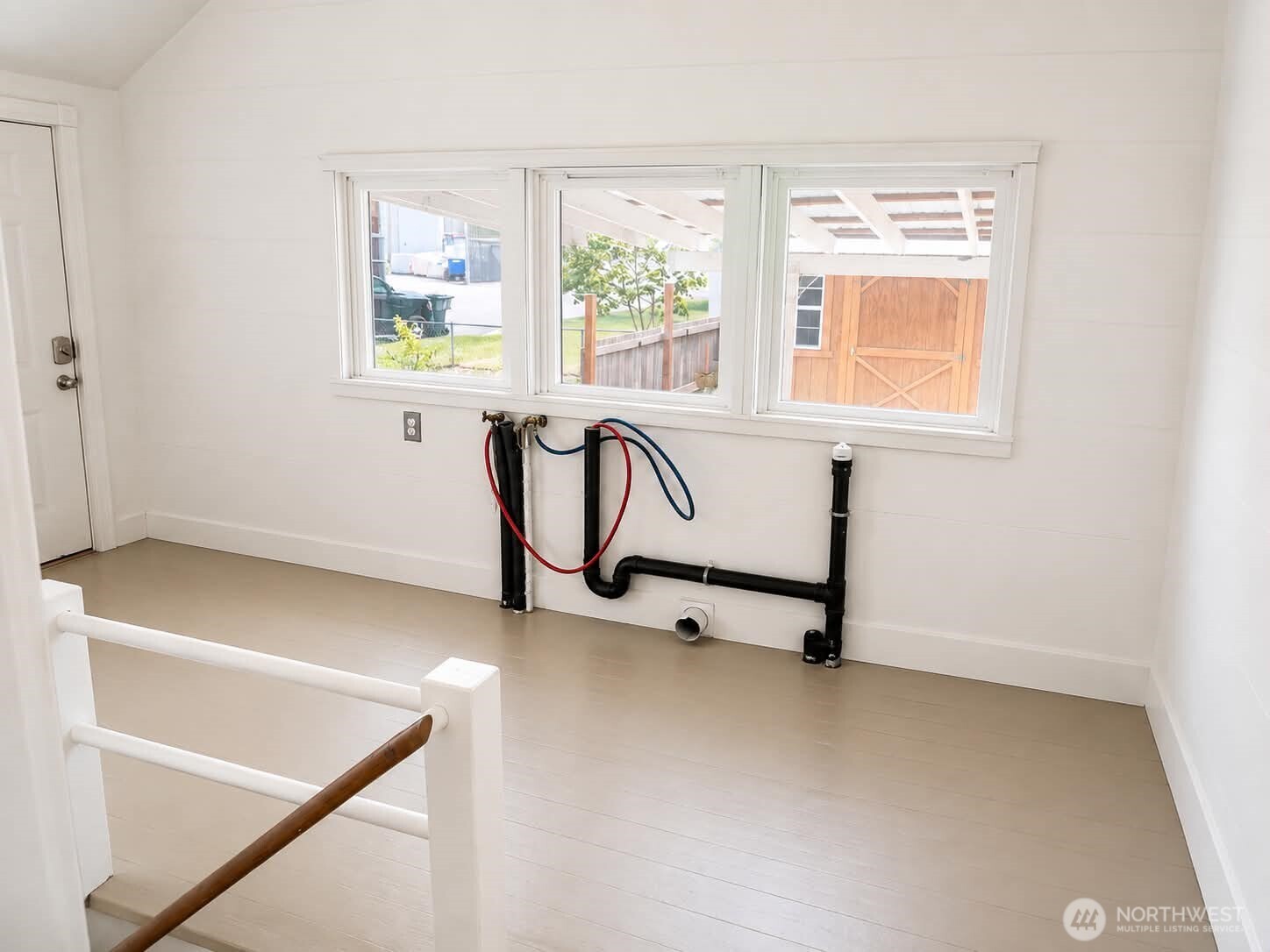 707 Russell Street Property Photo 32