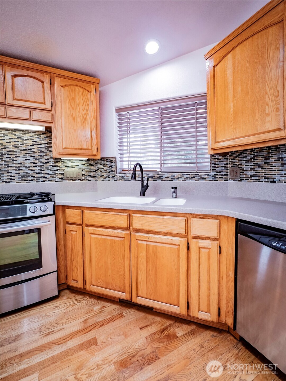 518 H Street Property Photo 10