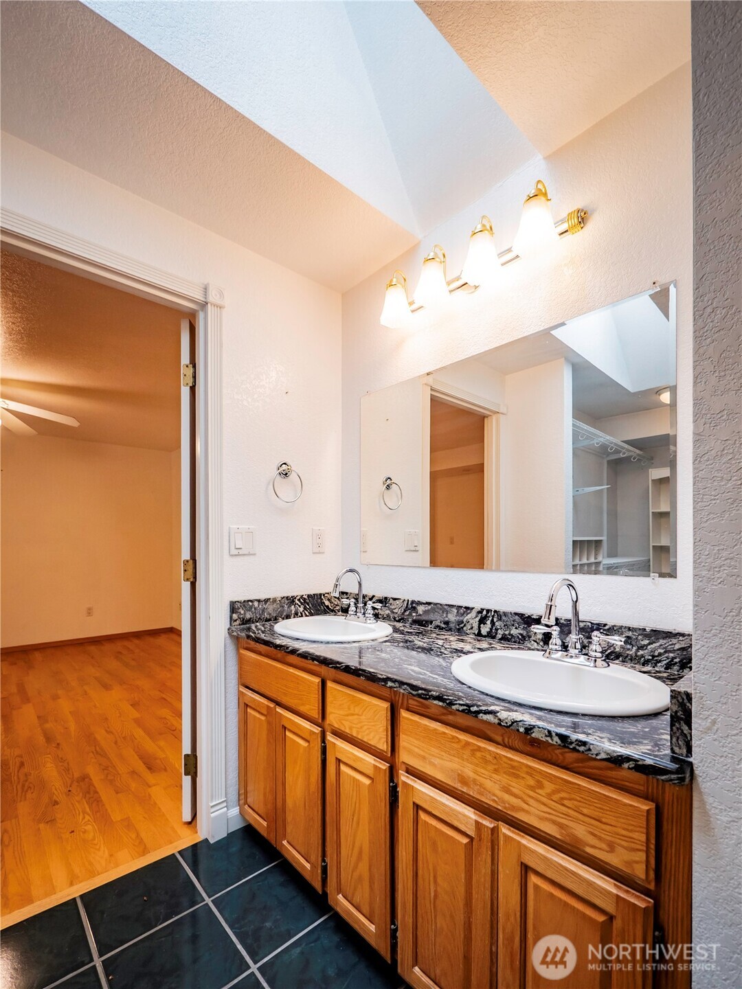 518 H Street Property Photo 19