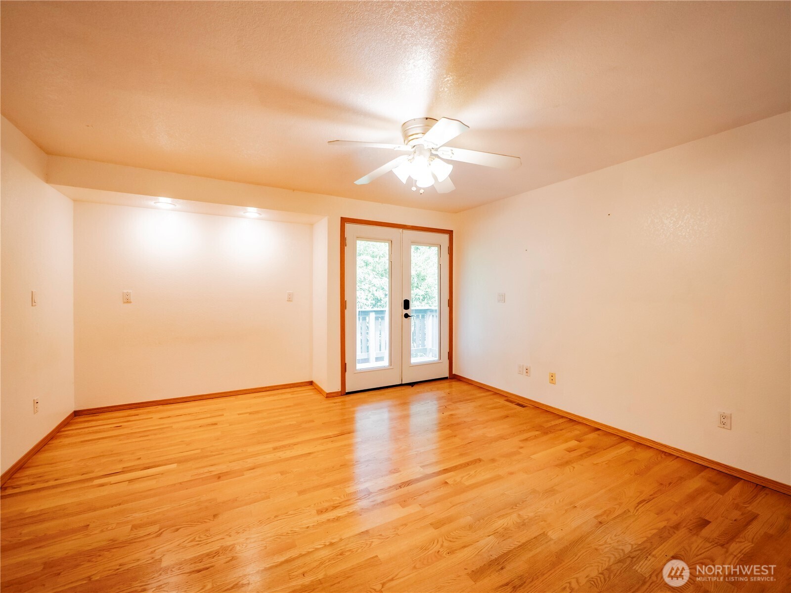 518 H Street Property Photo 21