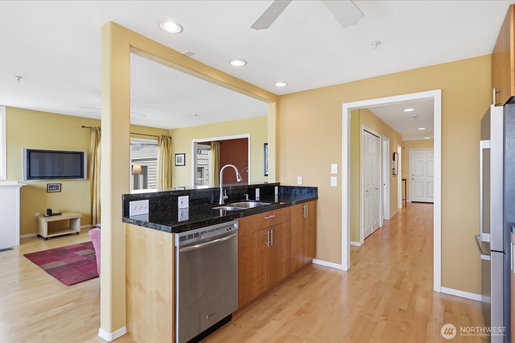 2713 Boylston Avenue 201 Property Photo 25